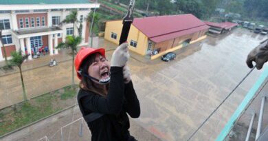 Thực Tế Đáng Lo: 7/10 Người Không Biết Cách Dùng Dây Thoát Hiểm Khi Cháy Thực Tế Đáng Lo: 7/10 Người Không Biết Cách Dùng Dây Thoát Hiểm Khi Cháy