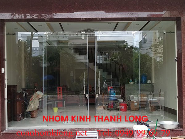 Giá sửa cửa kính Tphcm 2025 “đáng tiền” – kỹ thuật chuẩn, thay đúng bệnh, không vẽ vời 4 giá sửa cửa kính