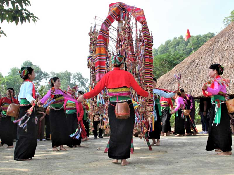 Khám phá những địa điểm nổi tiếng ở Thanh Hóa mà ít ai biết tới Khám phá những địa điểm nổi tiếng ở Thanh Hóa mà ít ai biết tới
