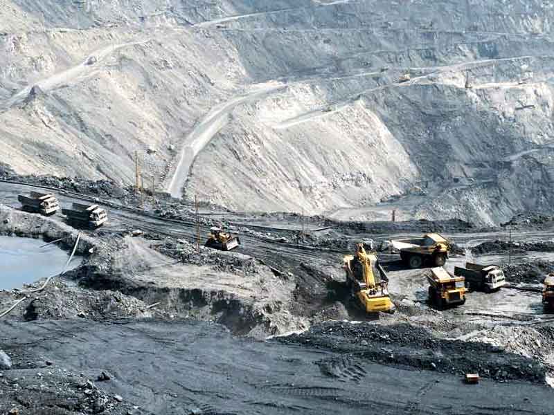 Ảnh minh hoạ khai thác than đá tại mỏ than Quảng Ninh