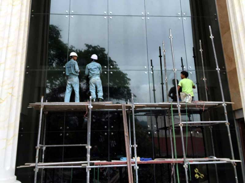 Nhận thi công các loại kính mặt dựng