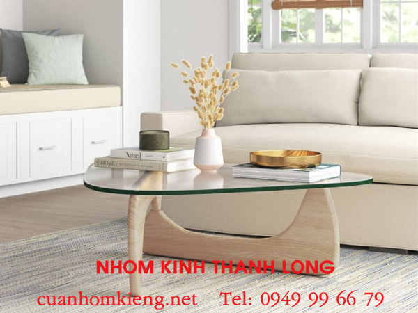 cat-kinh-cuong-luc-mat-ban