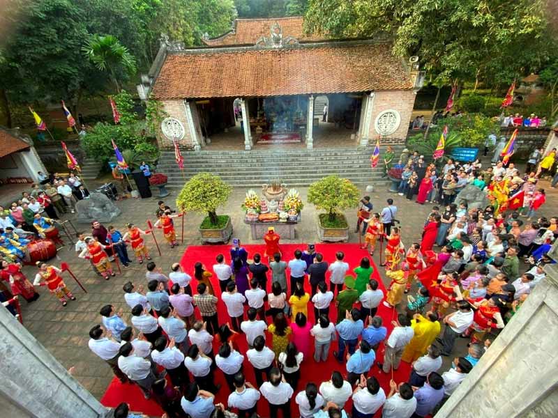 3 dấu mốc quan trọng gắn với quê Bà Triệu trong sử Việt 3 Lễ hội đền bà Triệu - Hậu lộc, Thanh Hoá