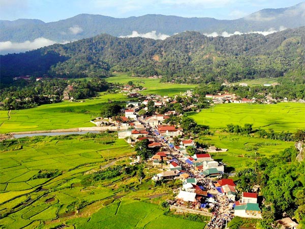  Pù Luông Thanh Hóa - Làng mạc giữa cánh đồng xanh ngát